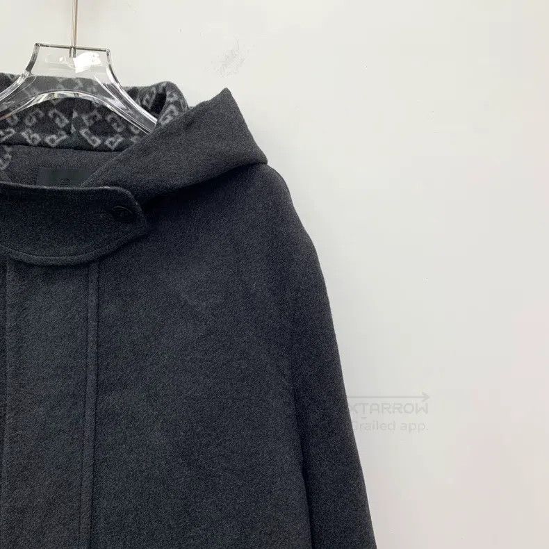 Givenchy Givenchy Black Logo Gold Label Wool Hooded Long Sleeve Ove Size US S / EU 44-46 / 1 - 3 Thumbnail