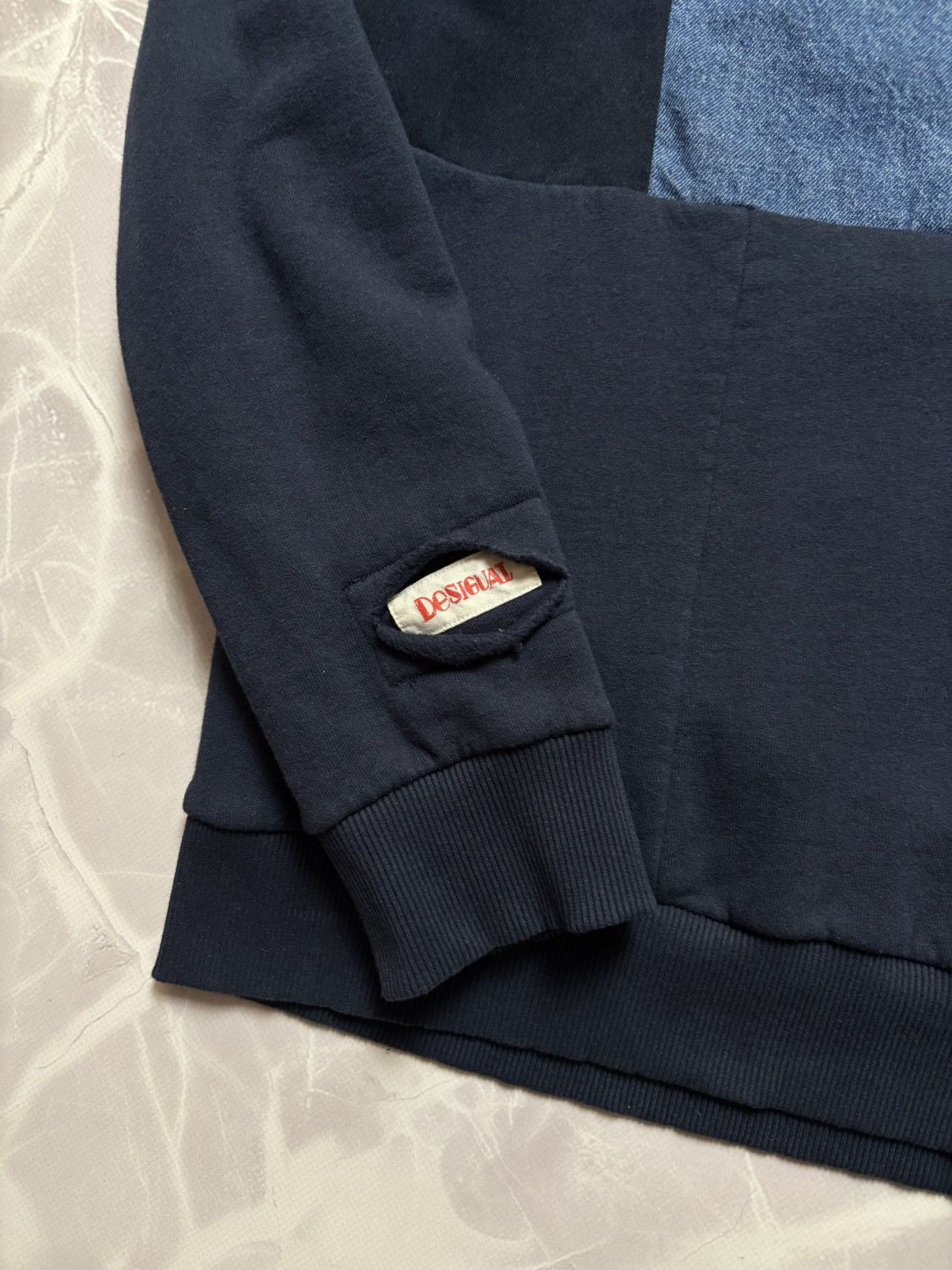 Desigual Desigual Denim Patchwork Sweatshirt Relaxed Blue Mens XL Size US XL / EU 56 / 4 - 7 Thumbnail