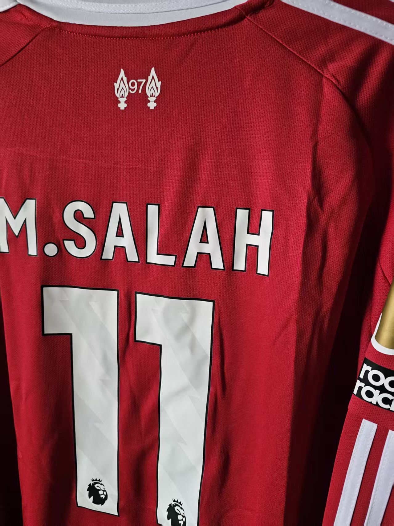 Other 2025 26 Liverpool #11 Mohamed Salah Jersey Longsleeve Size US L / EU 52-54 / 3 - 5 Thumbnail