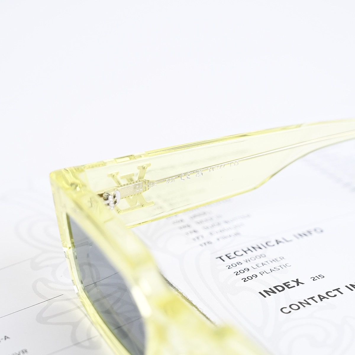 Louis Vuitton LOUIS VUITTON CRYSTAL YELLOW SUNGLASSES Size ONE SIZE - 5 Thumbnail