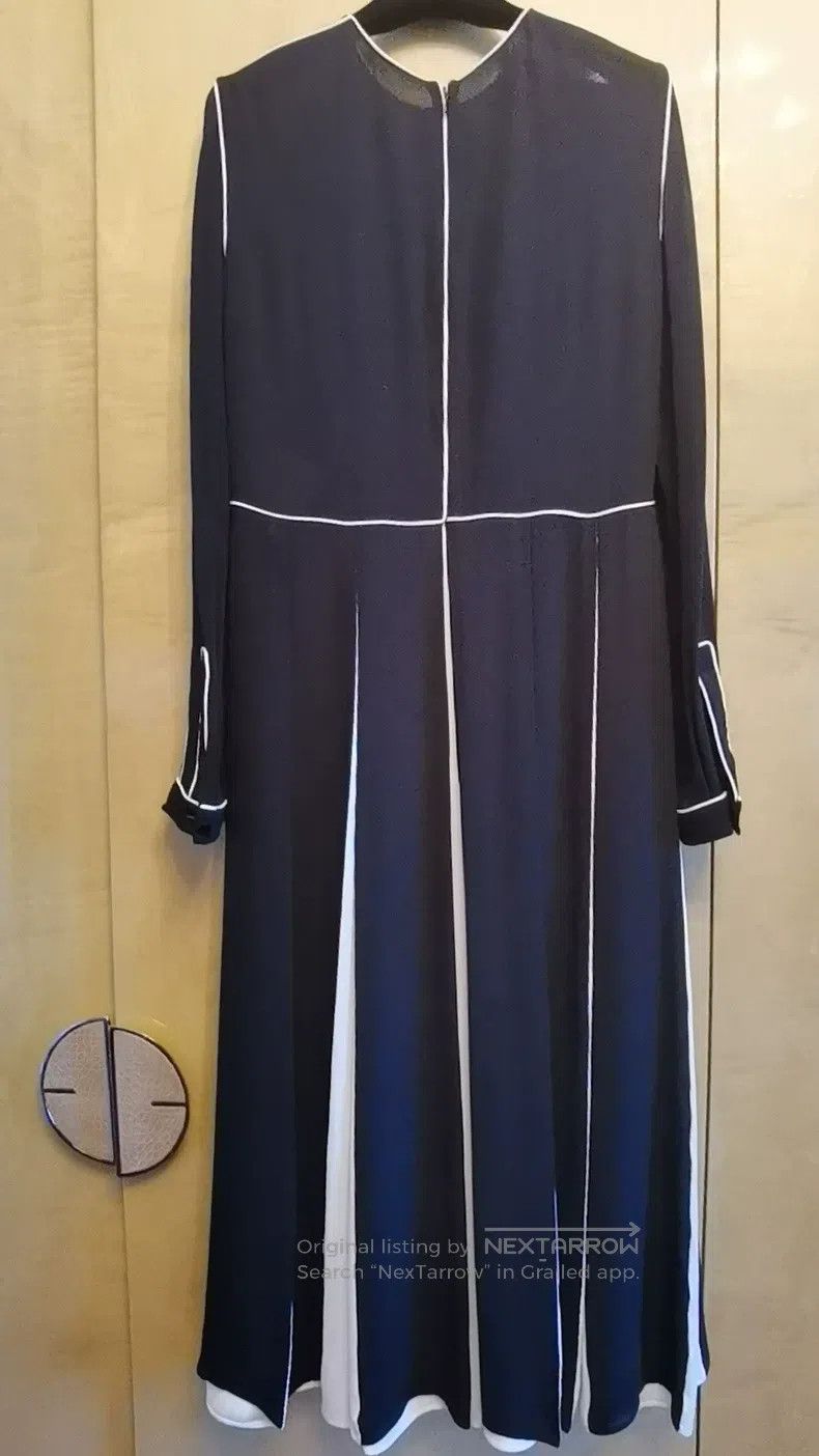 Valentino Valentino Silk dress Size L / US 10 / IT 46 - 4 Thumbnail
