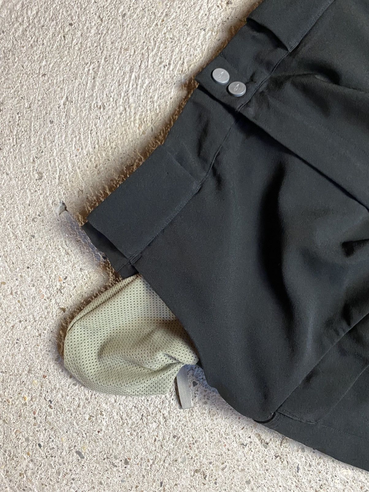 Salomon Salomon track trousers pants mountain black Gorpcore Size US 34 / EU 50 - 8 Thumbnail