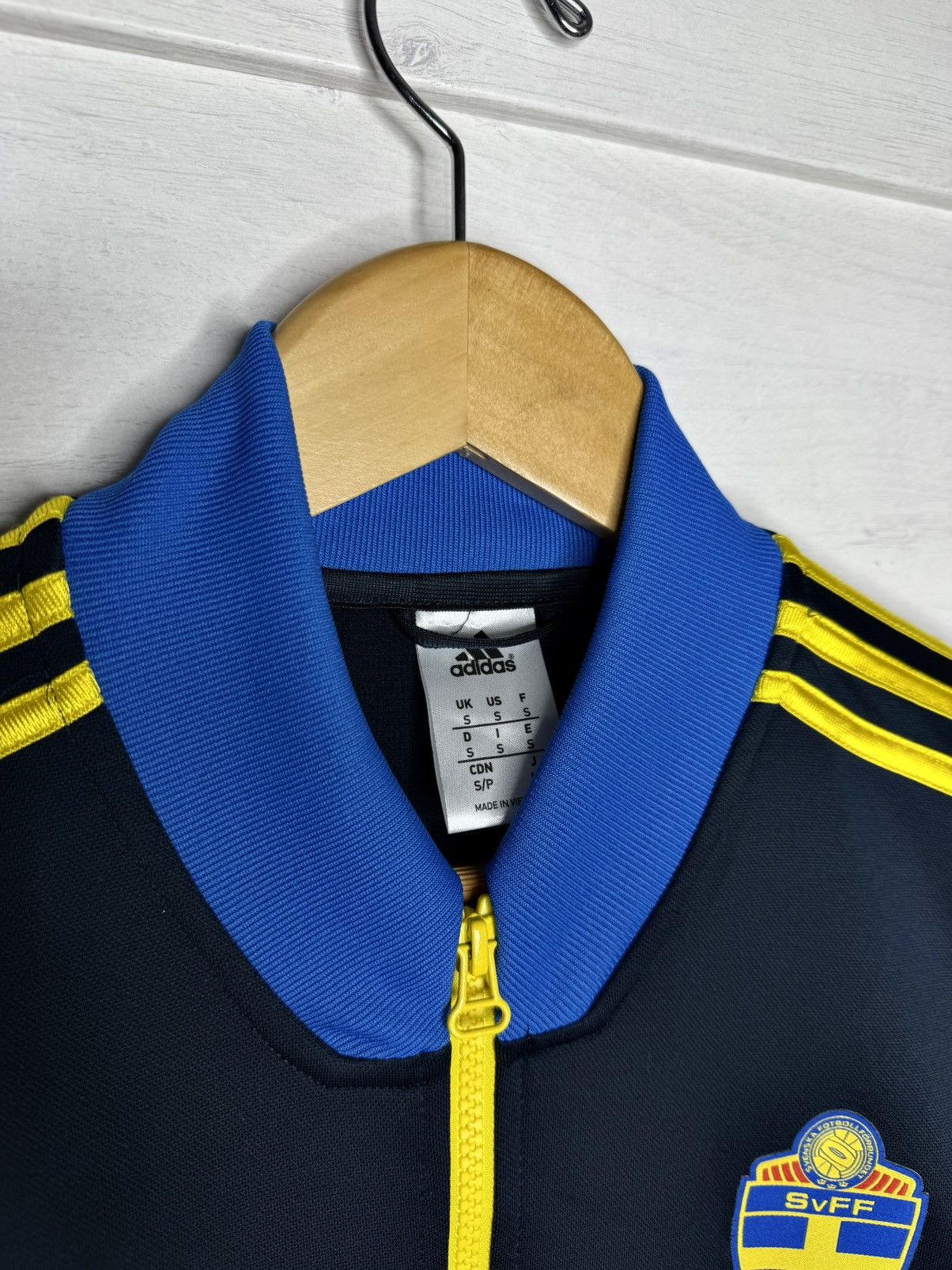 Adidas Adidas Sweden SvFF 2012 Anthem Track Jacket Soccer Football Size US S / EU 44-46 / 1 - 6 Thumbnail