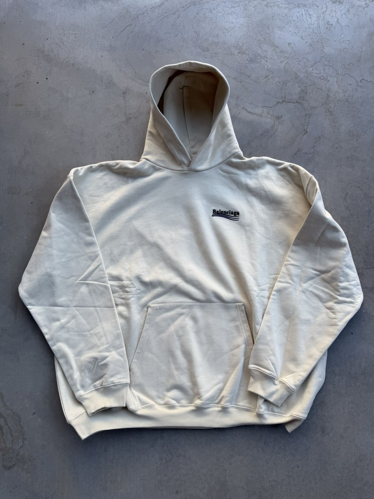 Balenciaga Balenciaga Political Campaign Hoodie – White/Cream XL New Size US XL / EU 56 / 4 - 2 Thumbnail