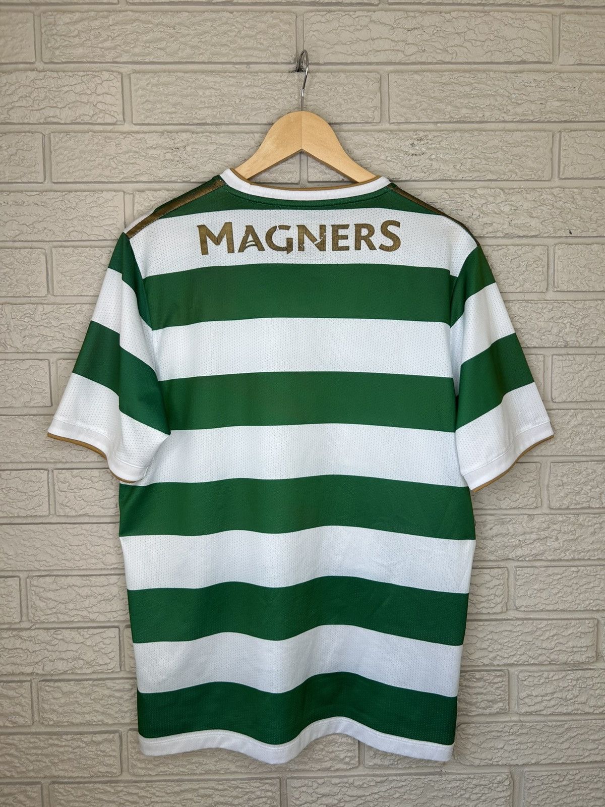 New Balance New Balance Celtic 2017 Home Jersey Size US M / EU 48-50 / 2 - 9 Thumbnail