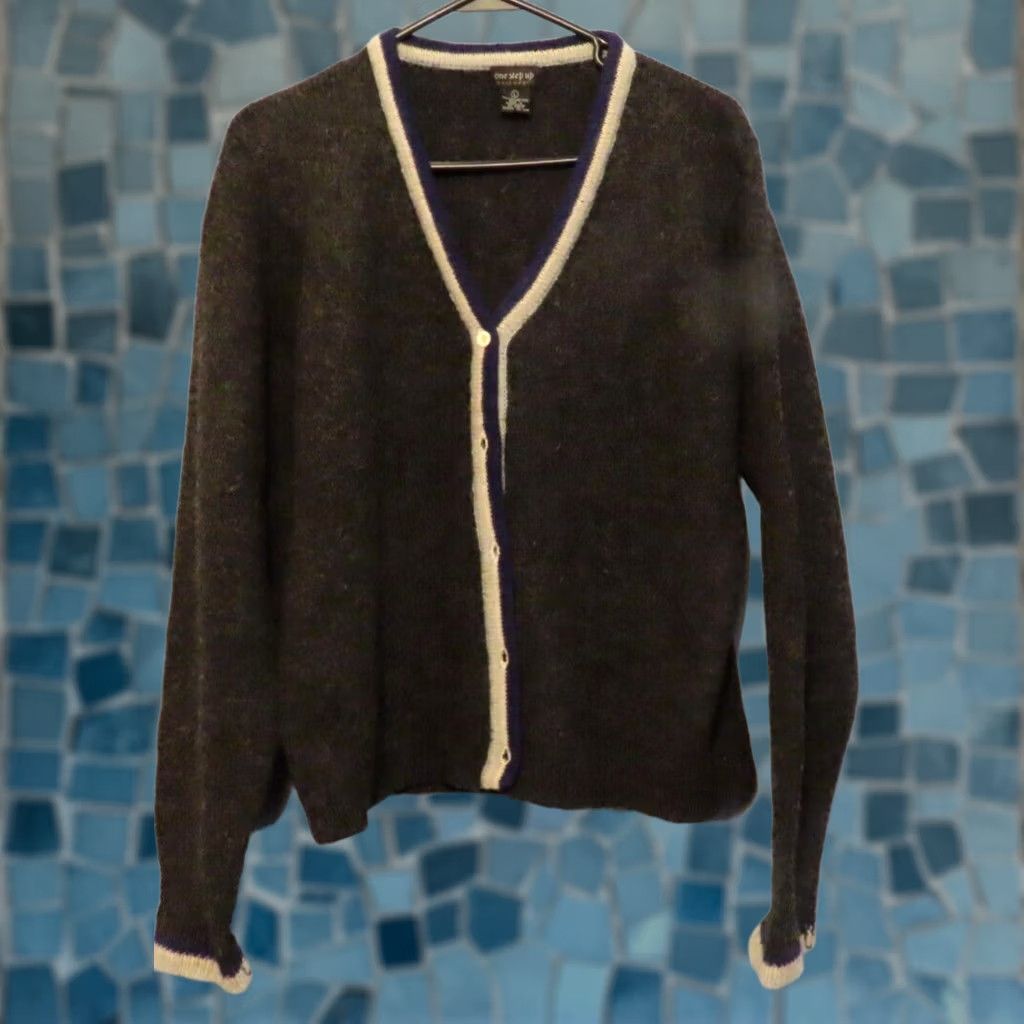 Vintage VINTAGE One Step Up Sweater Shirt Womens Large Dark Grey 100% Wool Knit V-Neck Long Sleeve Button Pullover Size L / US 10 / IT 46 - 1 Thumbnail