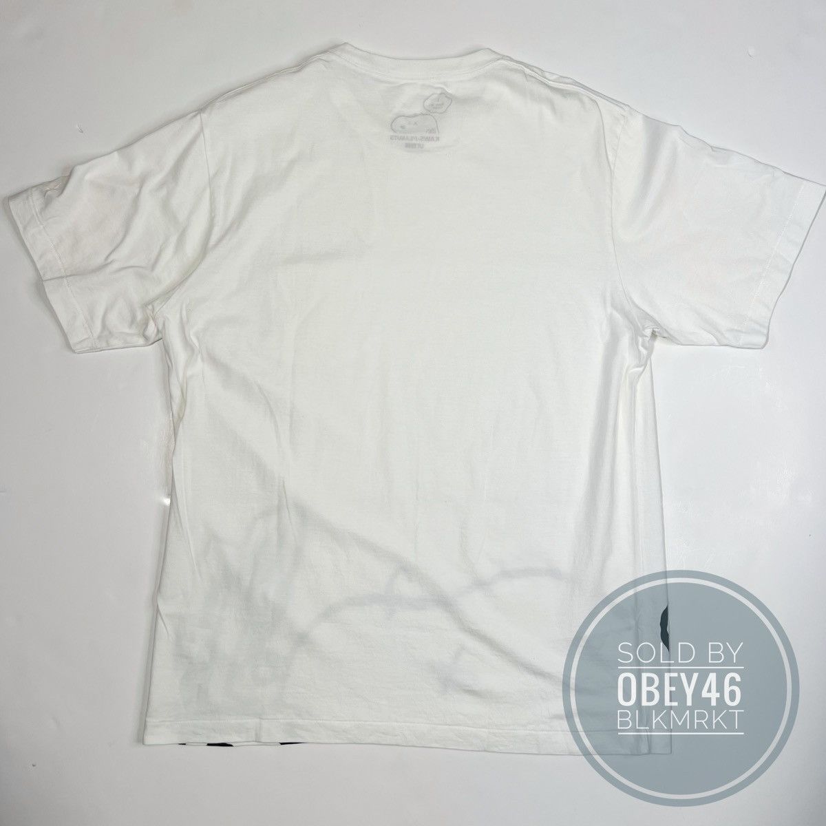 Kaws × Peanuts × Uniqlo KAWS X Uniqlo X Peanuts Snoopy Face Pocket Tee Size US L / EU 52-54 / 3 - 3 Thumbnail