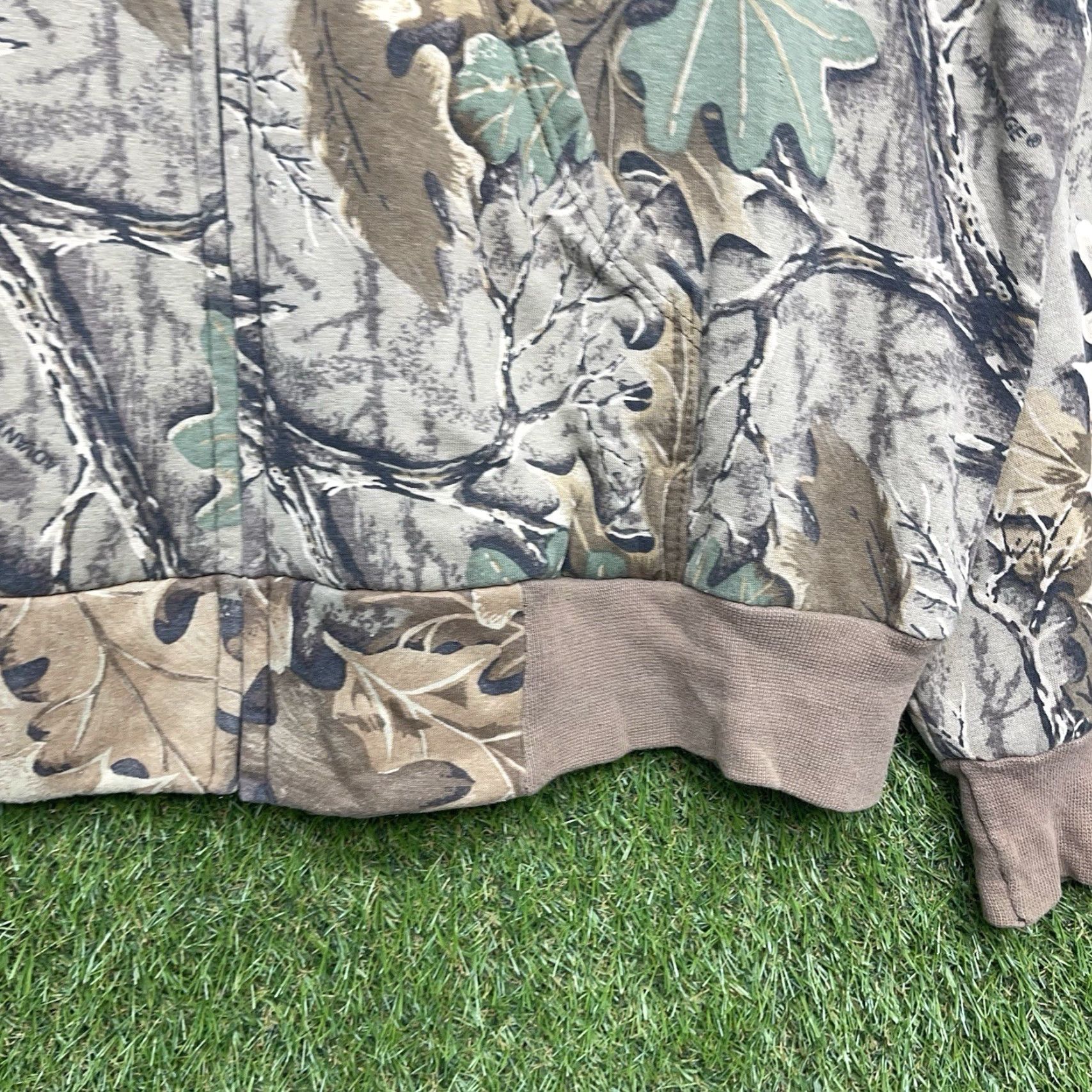Walls VINTAGE Walls Hoodie Mens 3XL Camo Realtree Full Zip Hunting Lightweight Velour Hoodie Mens 3XL Camo Realtree Full Zip Hunting Lightweight Velour Size US XXL / EU 58 / 5 - 5 Thumbnail