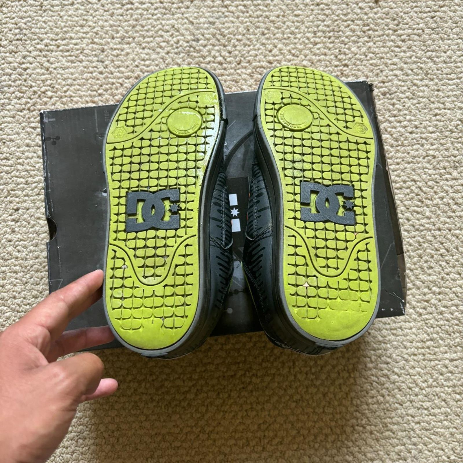 DC vintage y2k 2000s DC Shoes Pure Ken Block 43 mens sz 8 emo Size US 8 / EU 41 - 6 Thumbnail