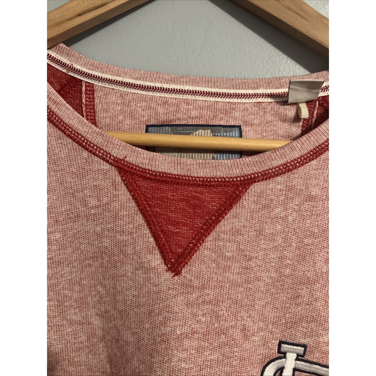 Tommy Bahama Tommy Bahama Baseball STL CARDINALS Long Sleeve Red T. Size Size US L / EU 52-54 / 3 - 3 Thumbnail
