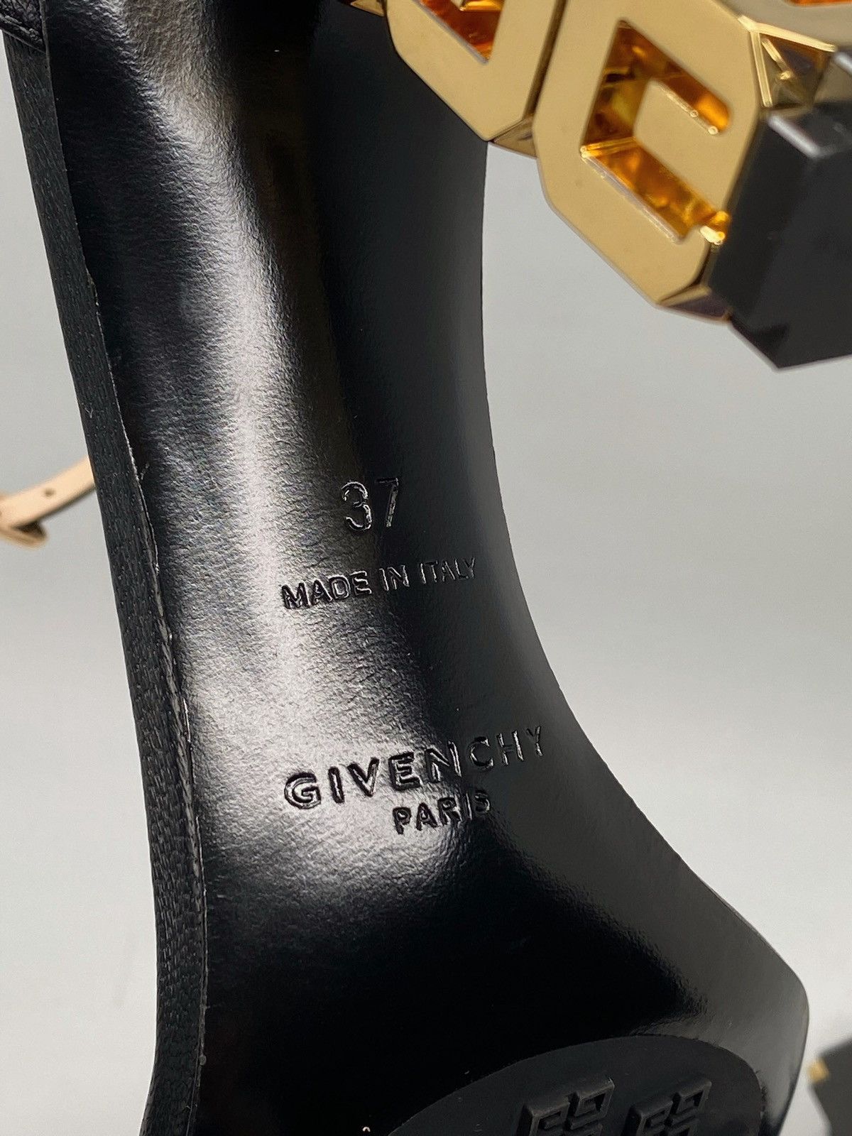 Givenchy Givenchy G Cube Sculptural Heel Leather Sandals size 37 Size US 7 / IT 37 - 13 Thumbnail