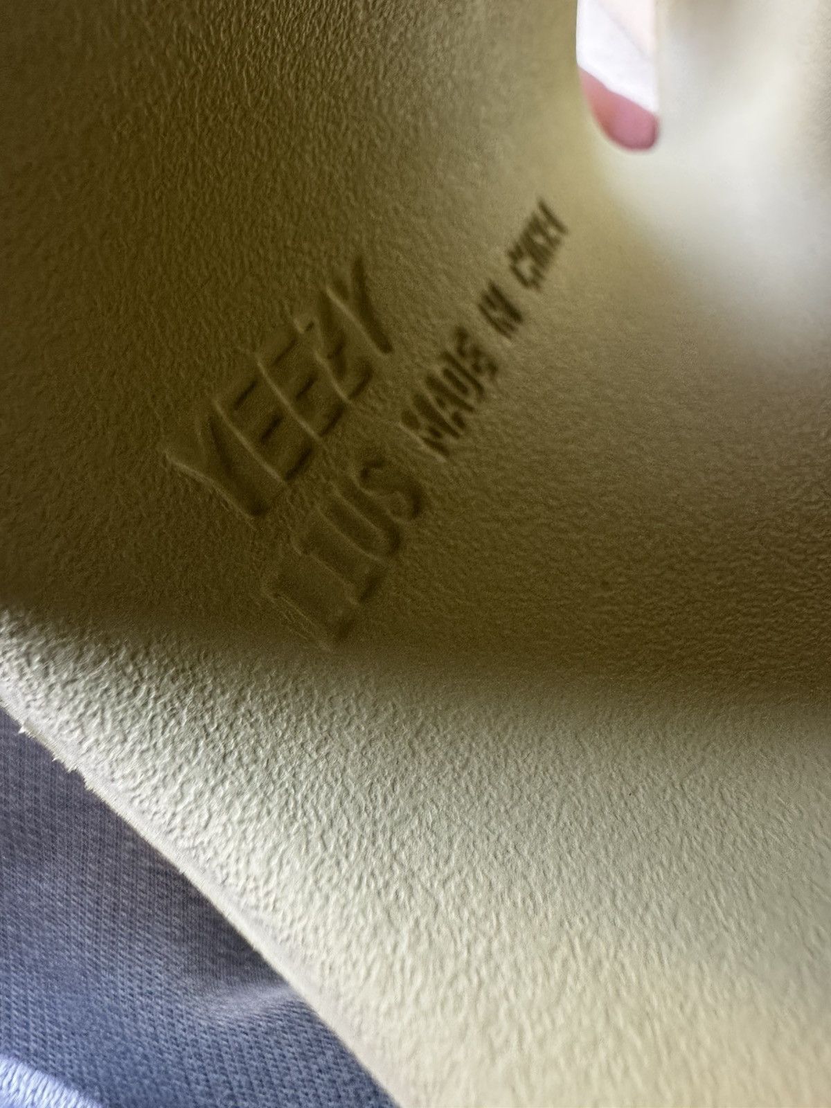 Yeezy Yeezy Slides Size US 11 / EU 44 - 3 Thumbnail