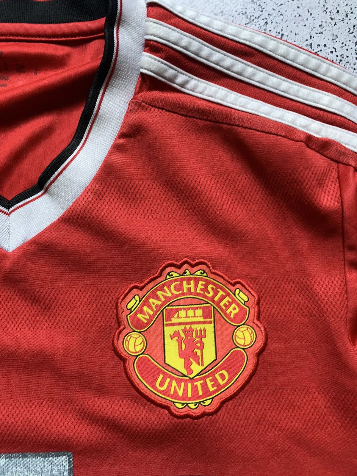 Adidas × Vintage Vintage Adidas Manchester United Soccer Jersey Y2K USA Size US M / EU 48-50 / 2 - 2 Thumbnail