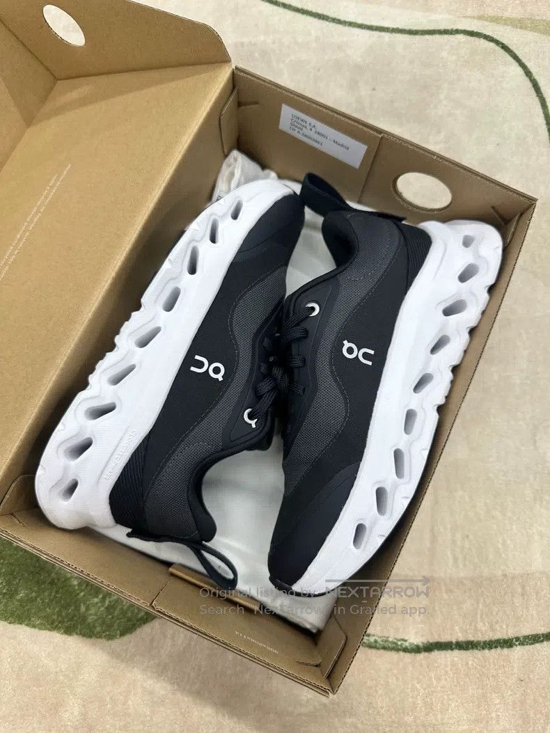 Loewe Loewe Black and white sports shoes Size US 6.5 / IT 36.5 - 1 Thumbnail