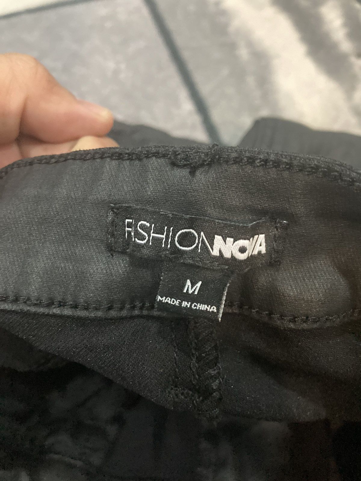 Fashion Nova × Seditionaries Fashion Nova Women's Black Faux Leather Skinny Pants Size 24" / US 00 / IT 34 - 3 Thumbnail