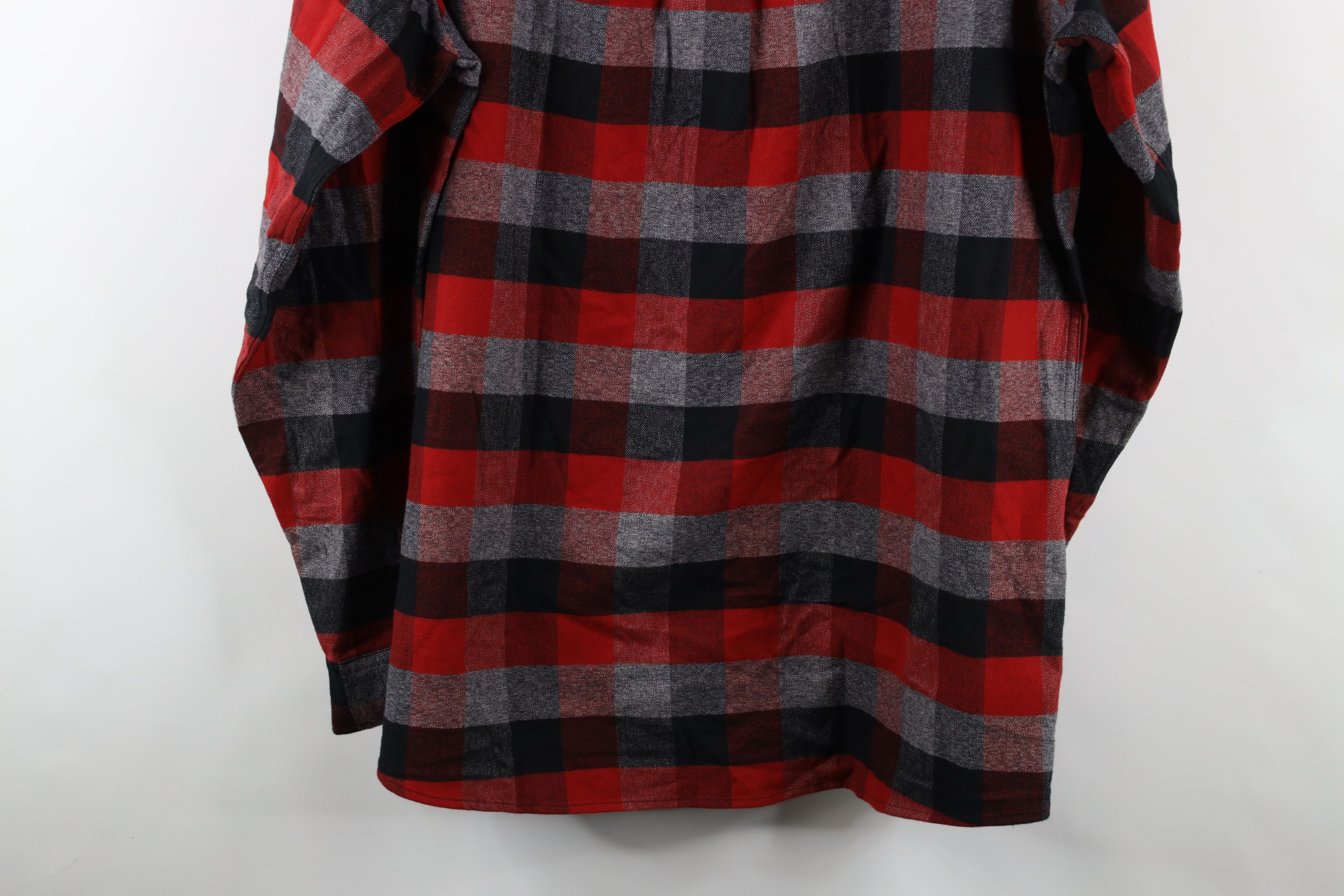 Vintage Vintage Y2K Streetwear Collared Button Down Shirt Plaid Size US XL / EU 56 / 4 - 11 Thumbnail