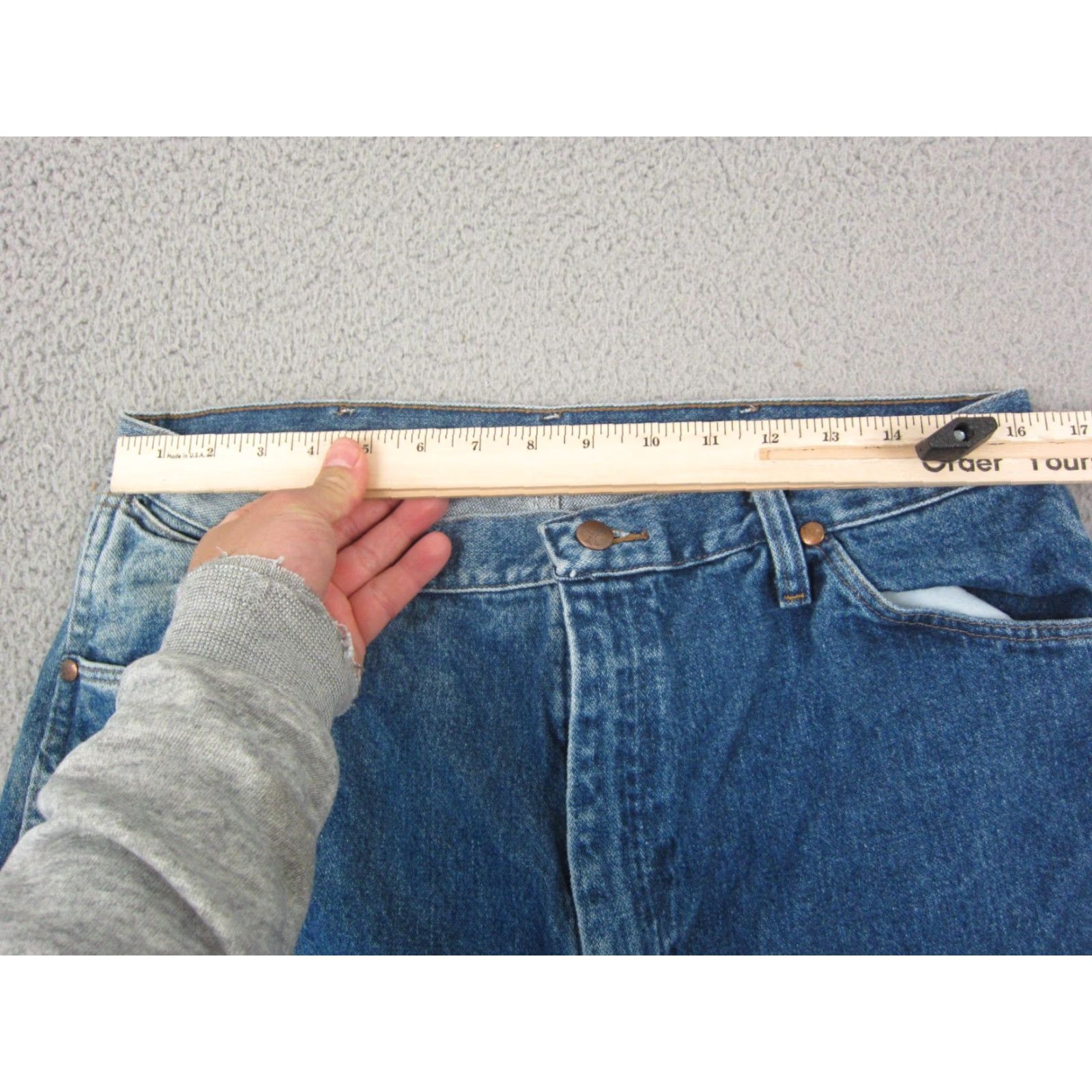 Wrangler VINTAGE Wrangler Jeans Mens 36x36 Blue Cowboy Cut Original Fit 13MWZ Denim Straight Size US 36 / EU 52 - 6 Thumbnail
