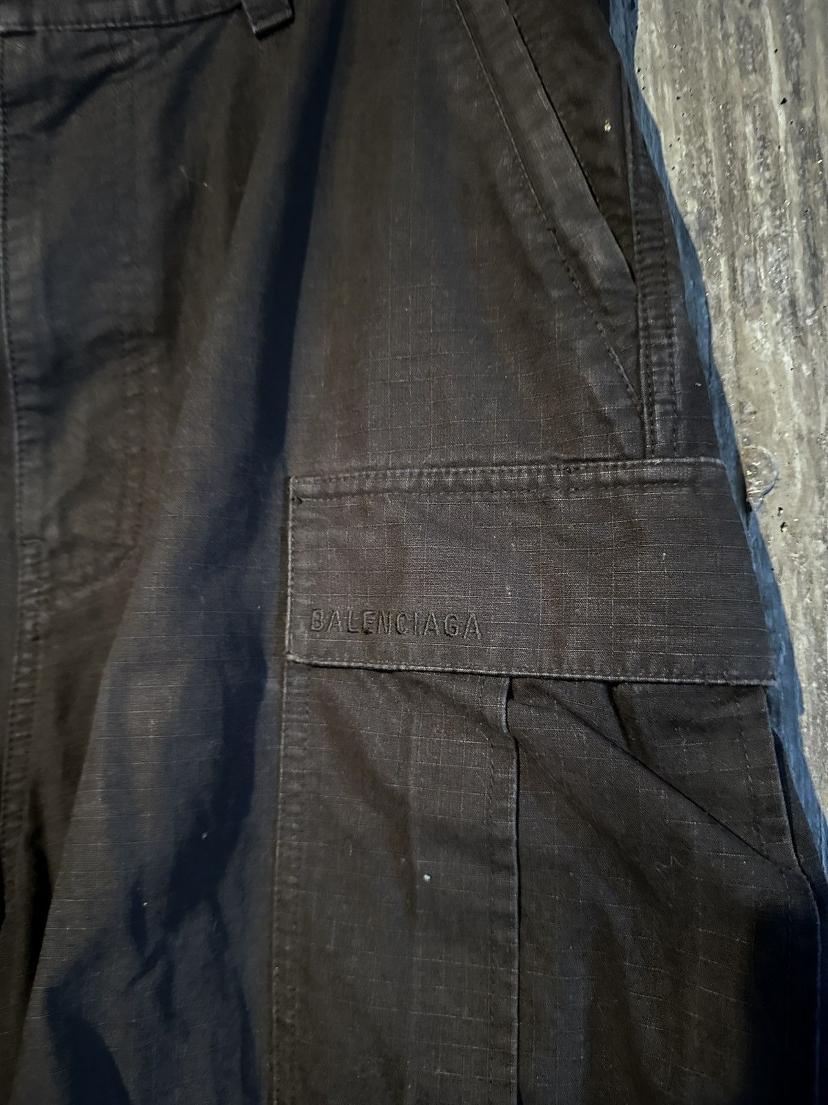Balenciaga BALENCIAGA PULLED FLARE CARGOS AW22 Size US 32 / EU 48 - 3 Thumbnail