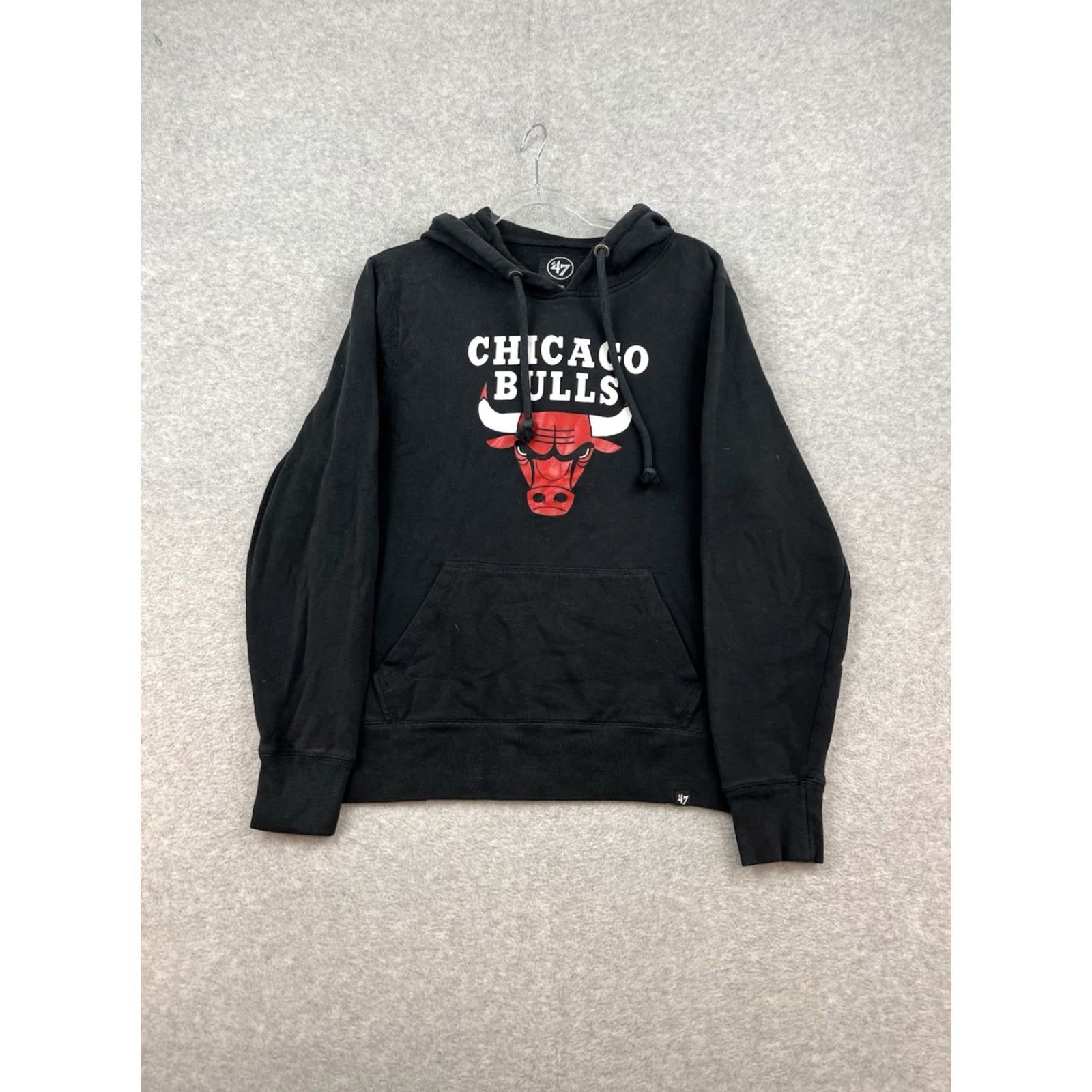 J Brand Chicago Bulls 47 Brand Hoodie Adult M Black Graphic Logo Pullover Sweatshirt Shirts Hoodie Mens Regular Sports 90s Vintage? Size US M / EU 48-50 / 2 - 5 Thumbnail