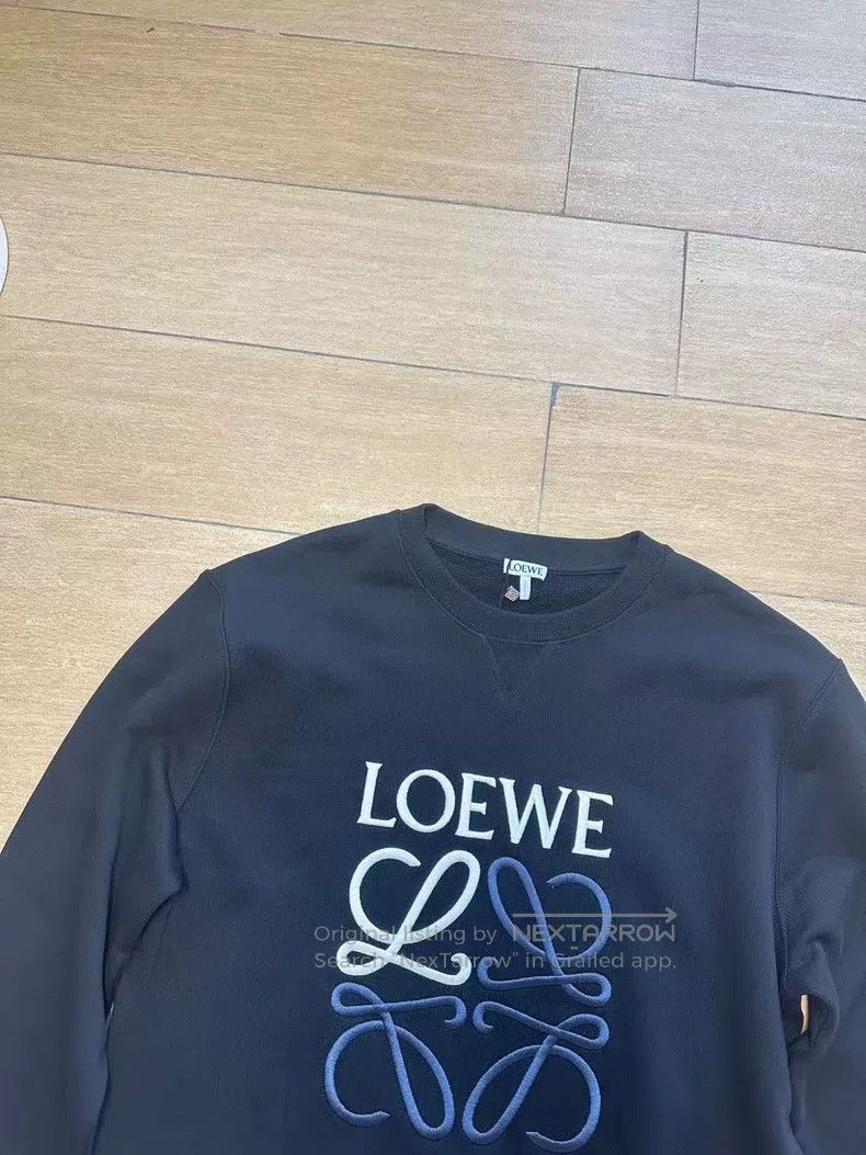 Loewe Loewe Cotton Round Neck Letter Embroidered Sweatshirt Size S / US 4 / IT 40 - 3 Thumbnail