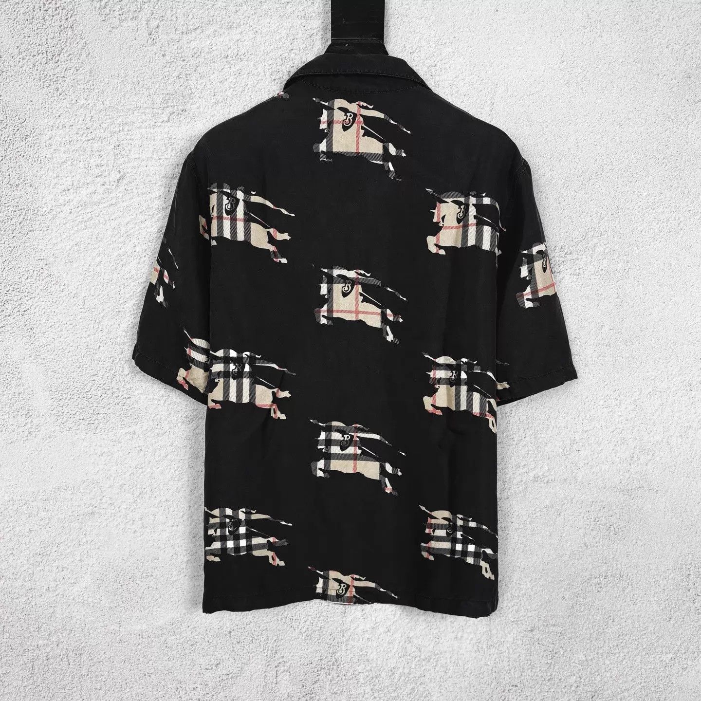 Burberry Burberry Horseferry Check silk short men's black XS Size US XS / EU 42 / 0 - 2 Thumbnail