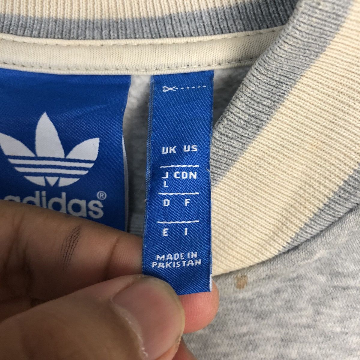 Adidas Adidas vintage Grey Bombers varsity Jacket #A875 Size US M / EU 48-50 / 2 - 12 Thumbnail