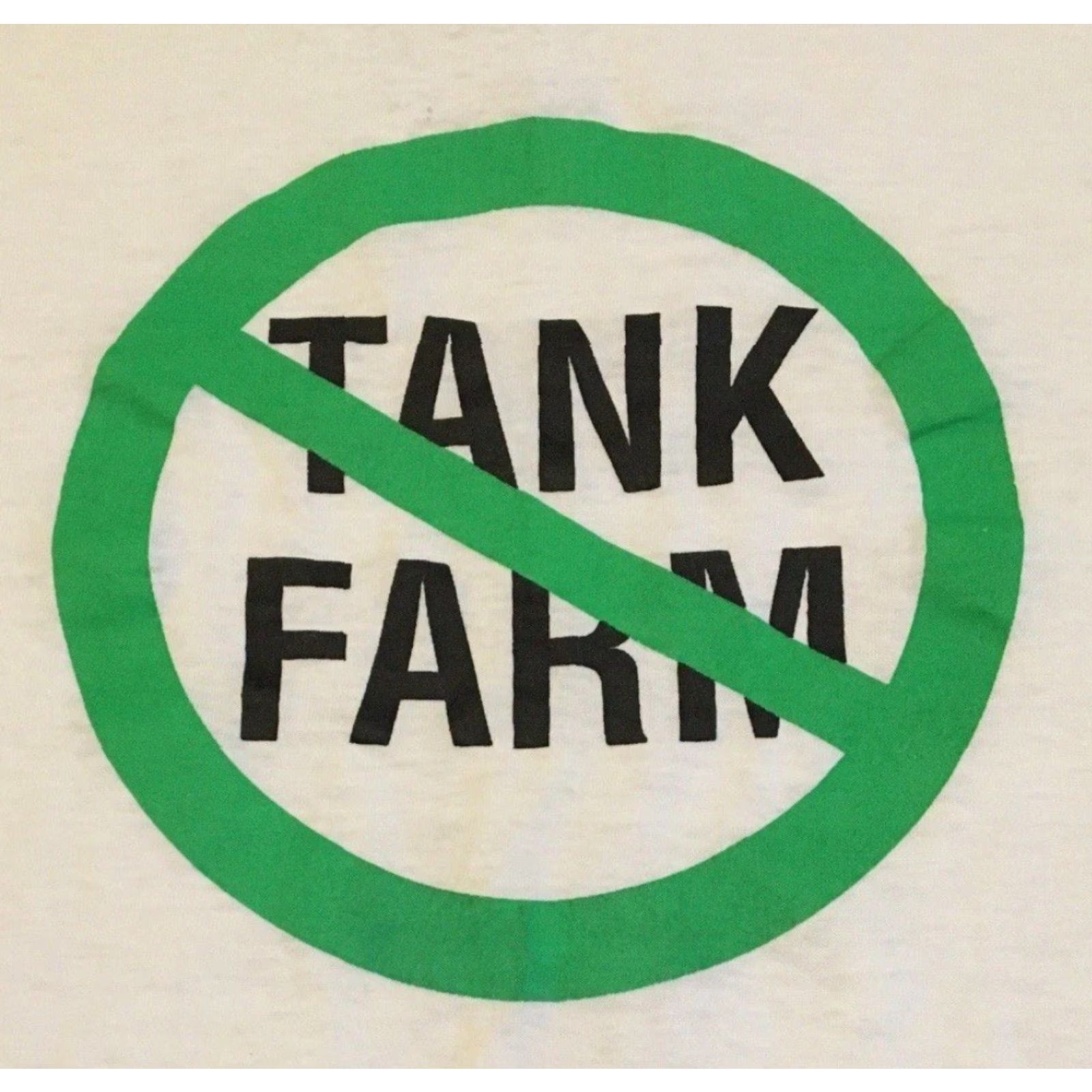 GAS VINTAGE Anti Tank Farm Faded Shirt XL White 80s 90s Grunge Biker Army Oil Gas USA NASCAR Racing Cars Vintage Mens T-Shirt XL White (Single Stitch) Size US XL / EU 56 / 4 - 2 Thumbnail