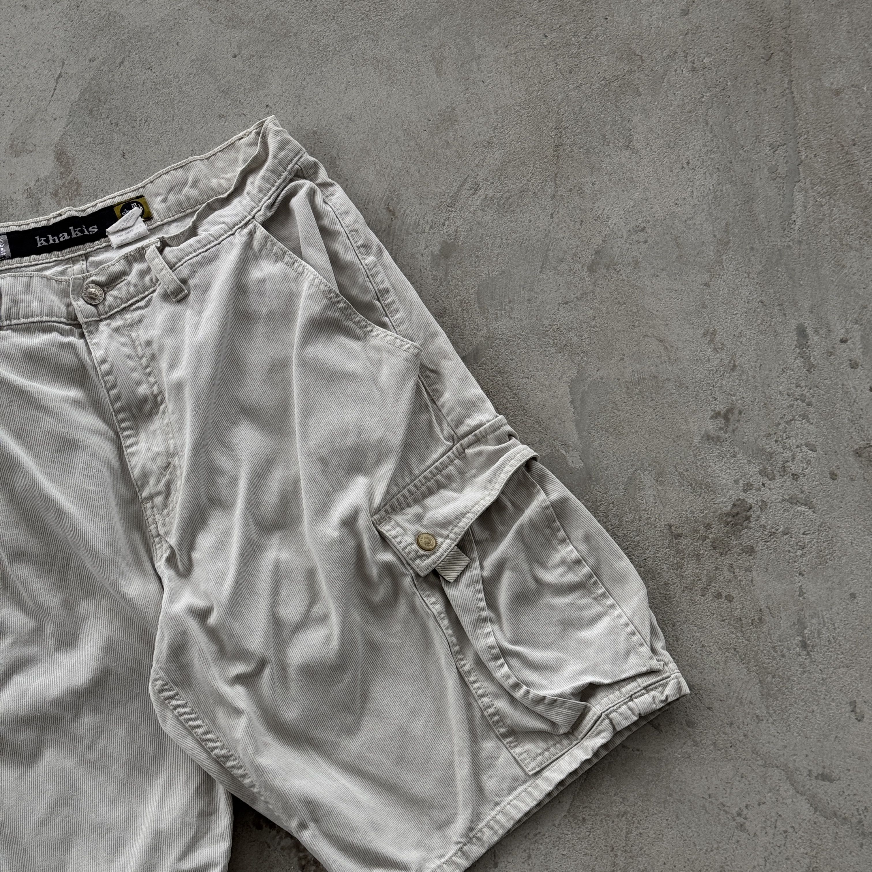 Levi's Vintage Levi's Silver Tab Khakis Corduroy Cargo Shorts Size US 32 / EU 48 - 3 Thumbnail