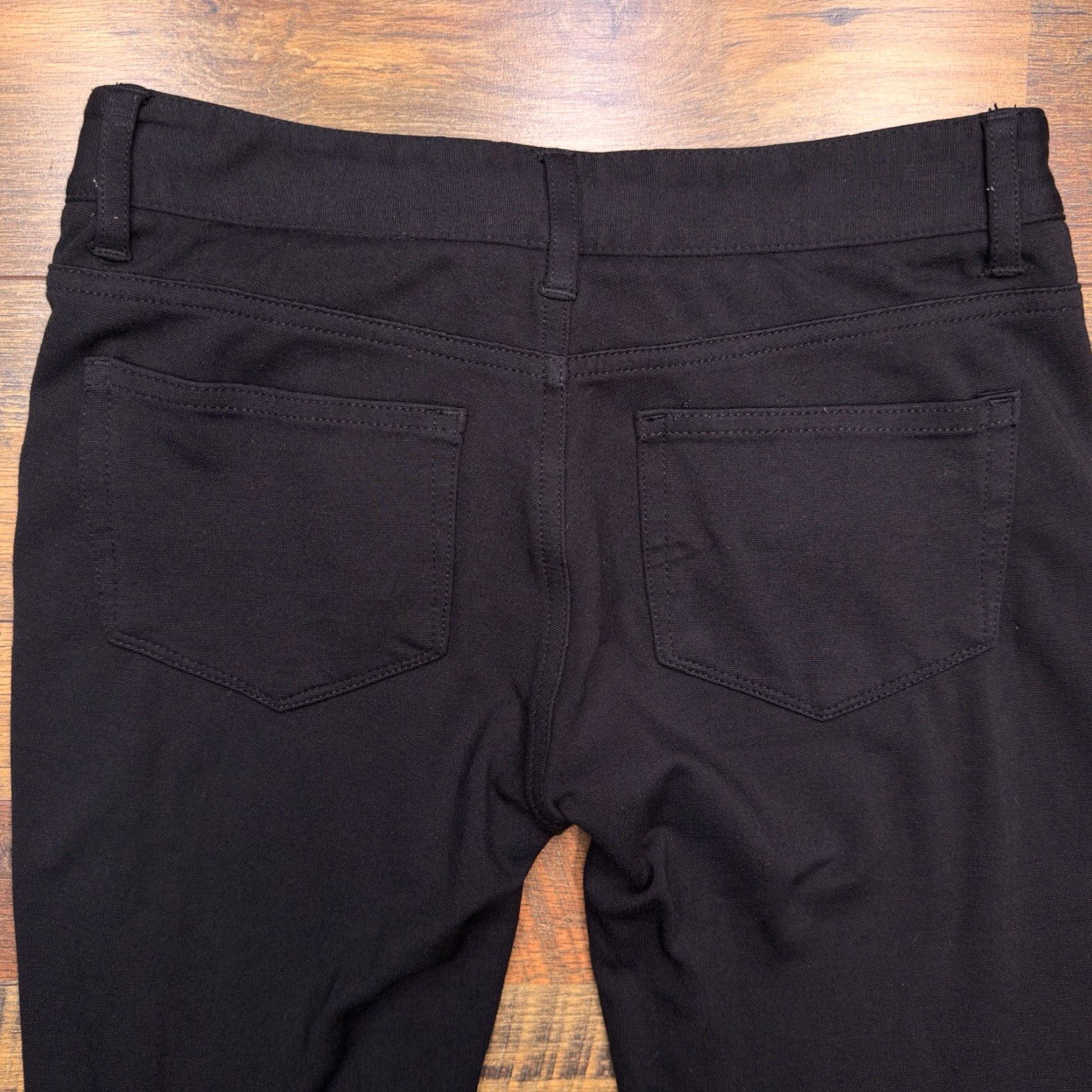 Paige Paige Leggings 23 Black Low Rise Stretch Jegging Slim Women 5-Pocket Dark Fabric Spandex Rayon Nylon Zip Button Inseam 29 in Vintage No Size 40" / US 18 - 7 Thumbnail