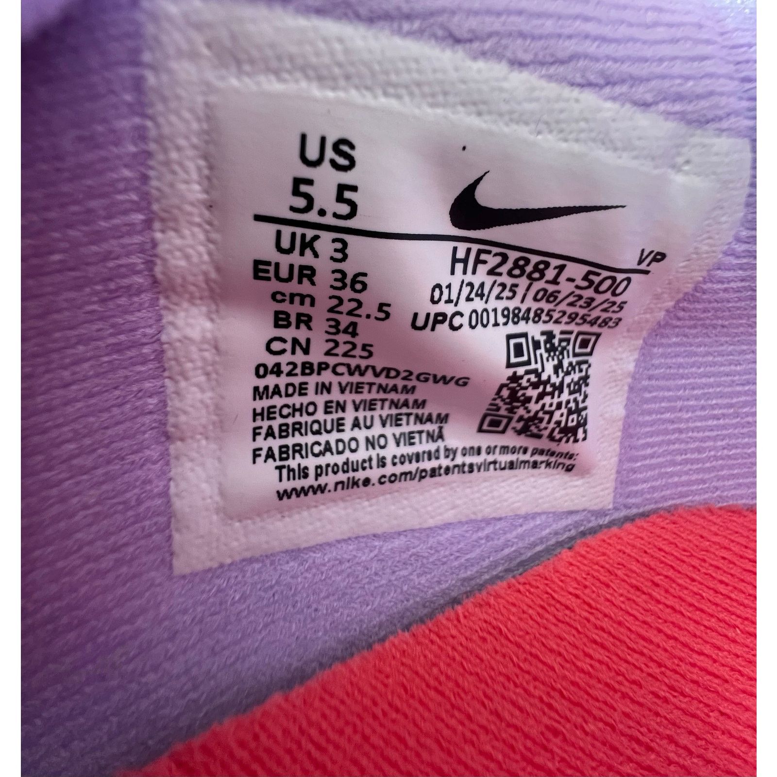 Nike Nike Sabrina 3 Wmns “Radiant” size 5.5w Size US 5.5 / IT 35.5 - 6 Thumbnail