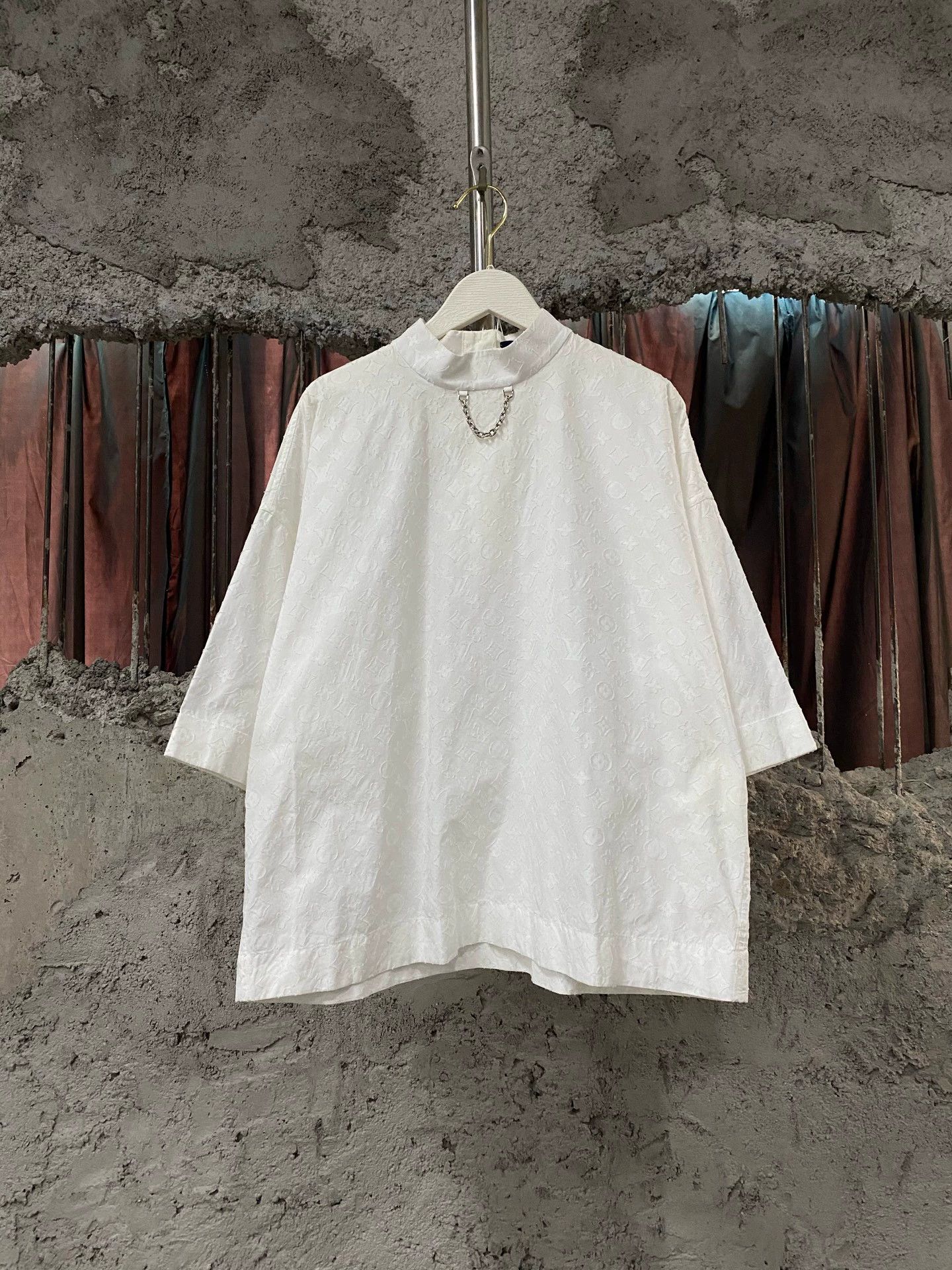 Louis Vuitton LV Chinese link short-sleeve 34 Size XXS / US 00 / IT 34 - 1 Thumbnail