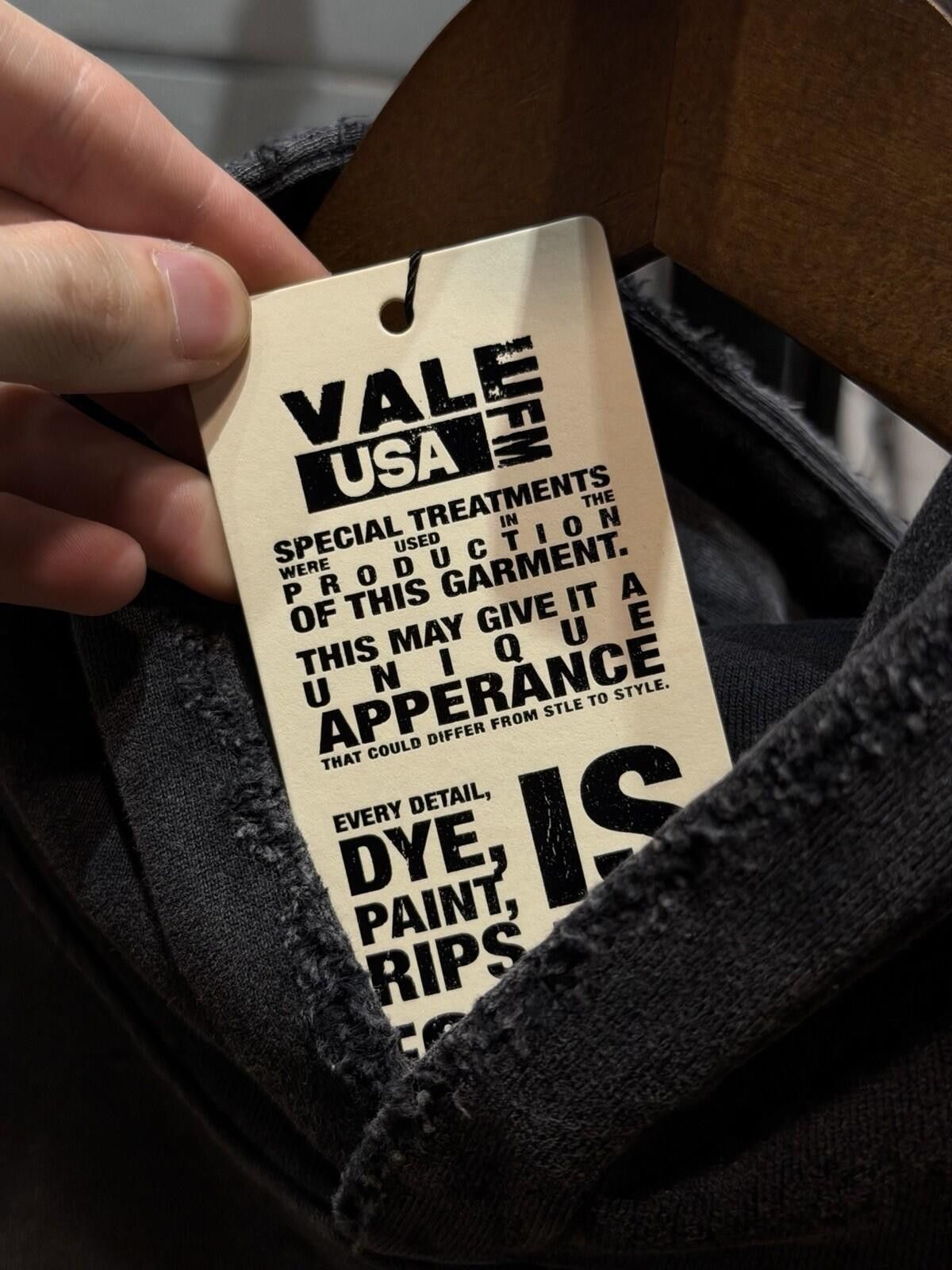 Vale Large - Vale Zip Up Black Hoodie Authentic Valley Brand New Size US L / EU 52-54 / 3 - 7 Thumbnail