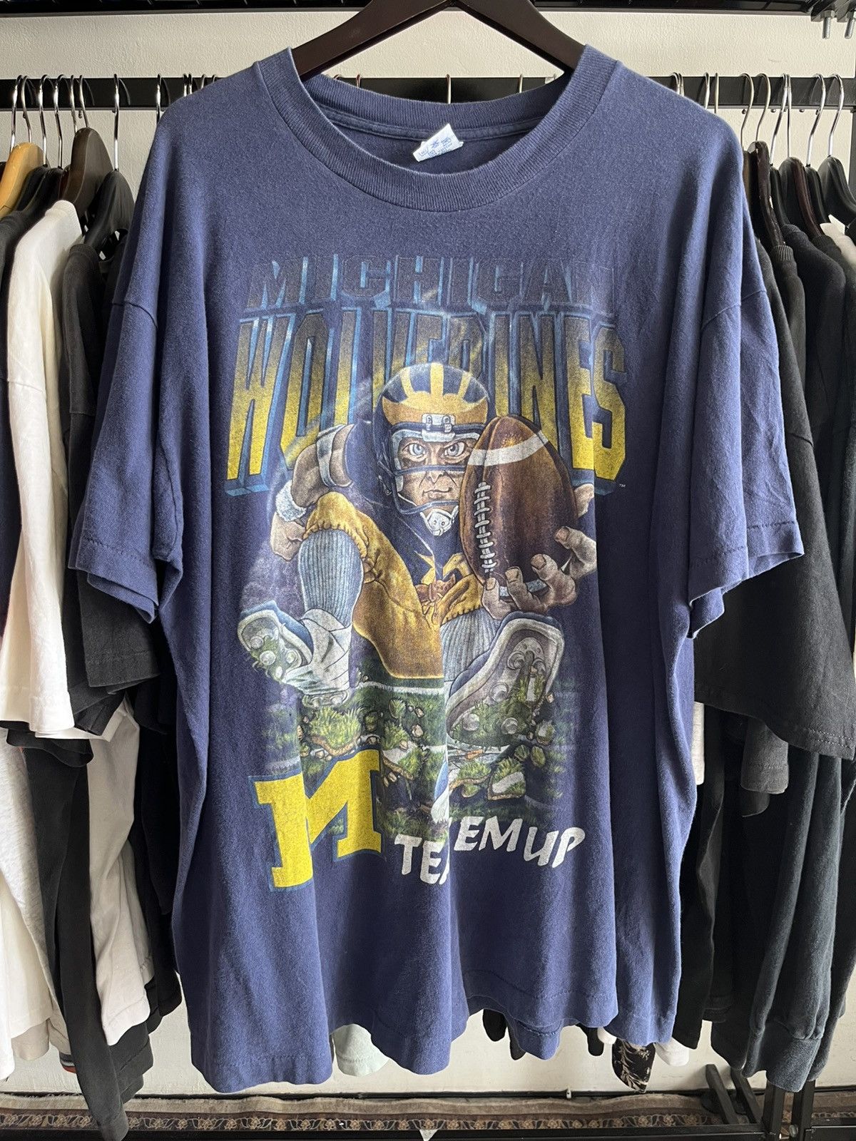 Vintage Vtg Michigan Wolverines Size US XL / EU 56 / 4 - 4 Thumbnail