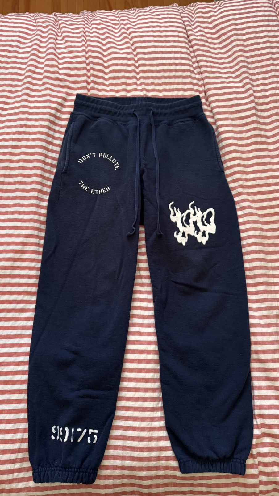 Other GGITS Don’t Pollute The Ether Sweatpants Size US 32 / EU 48 - 1 Thumbnail