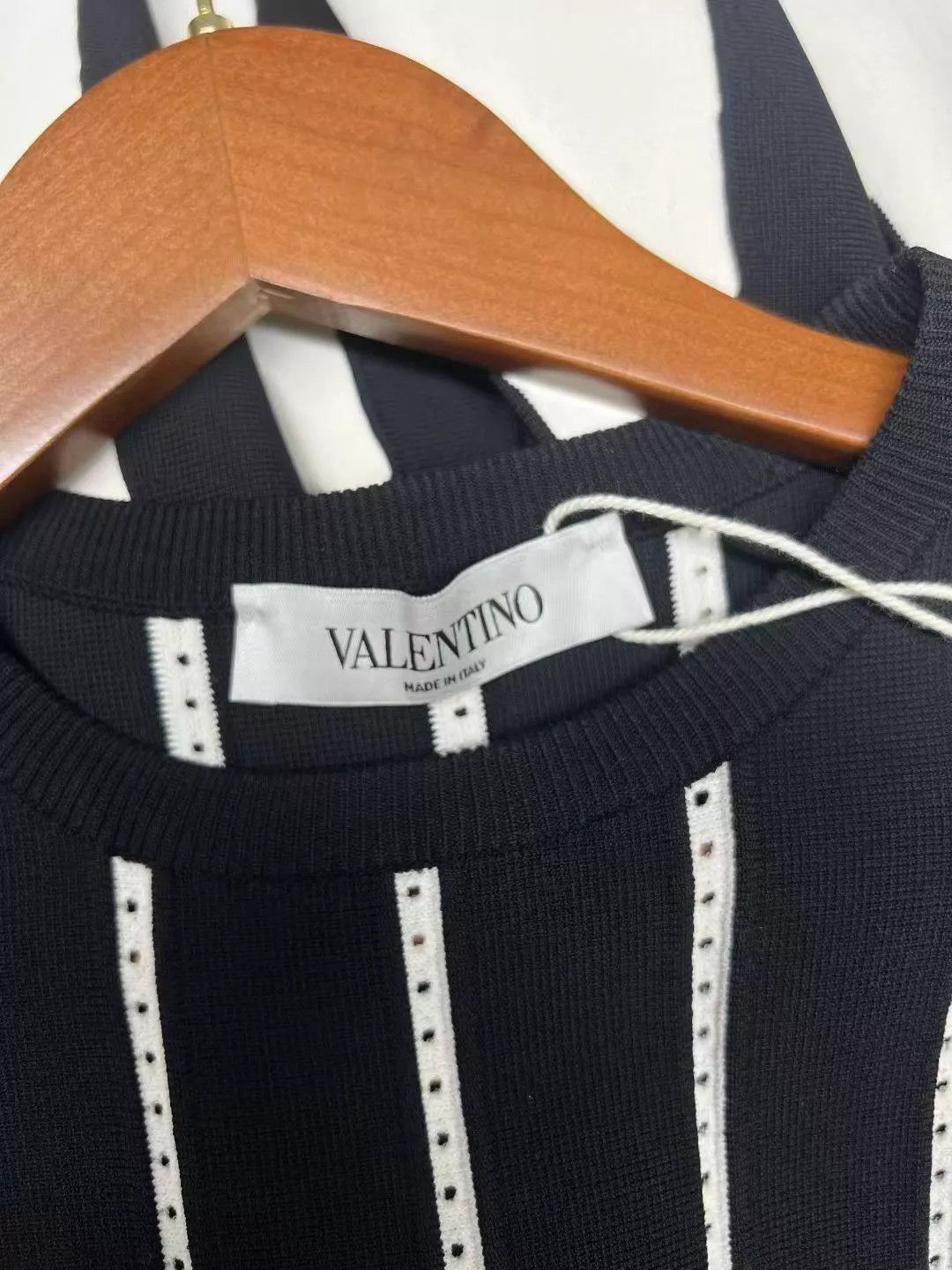 Valentino Valentino Classic Pleated Midi Dress Size M AC393 Size M / US 6-8 / IT 42-44 - 3 Thumbnail