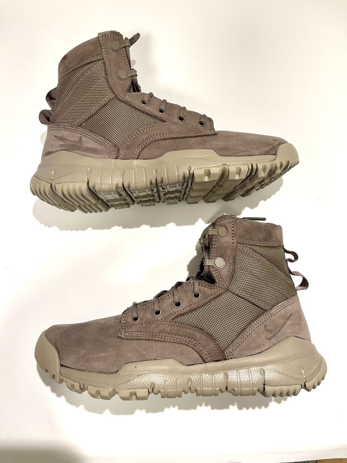 Nike NIKE SFB 6" NSW LEATHER DARK MUSHROOM Size US 8 / EU 41 - 3 Thumbnail