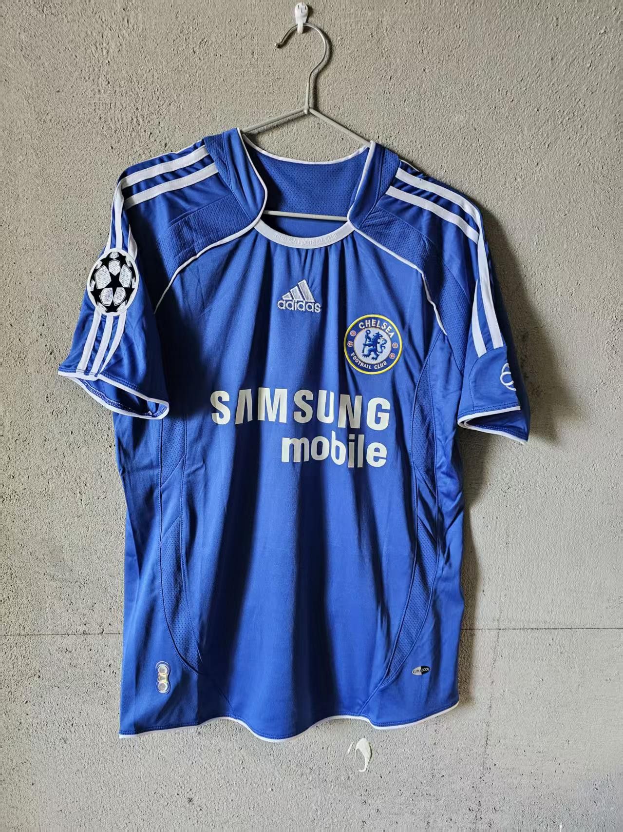 Other 2006 2007 Chelsea 11 Didier Drogba Jersey Home Size US L / EU 52-54 / 3 - 2 Thumbnail