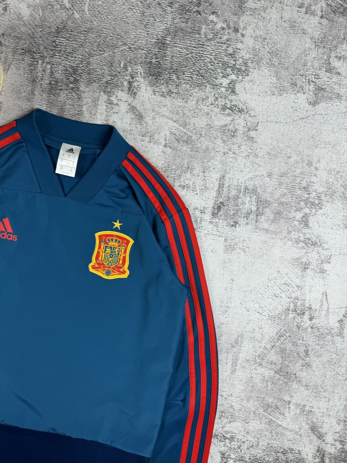 Adidas Espana Spain 2016/2017 Adidas Longsleeve Nylon T-Shirt Size US S / EU 44-46 / 1 - 6 Thumbnail