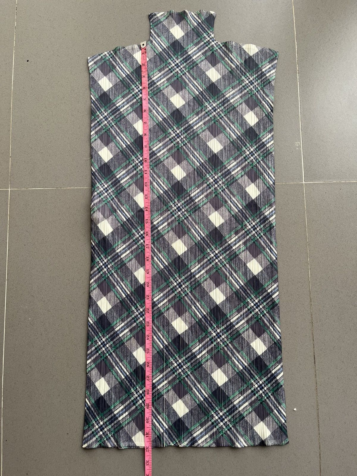 Issey Miyake PLEATS PLEASE ISSEY MIYAKE Mock Neck Dress Tartan Color Size L / US 10 / IT 46 - 7 Thumbnail