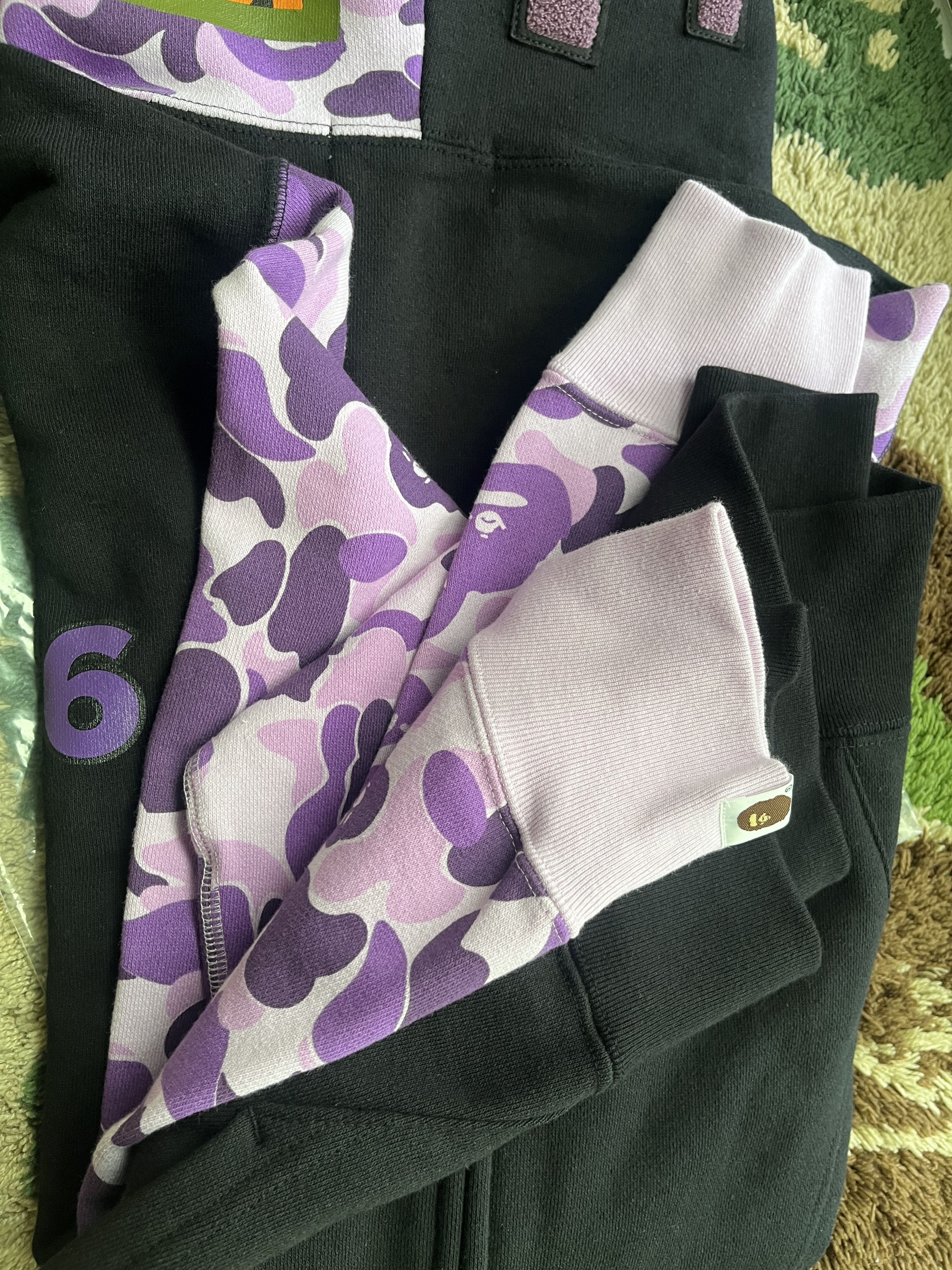 Bape A BATHING APE TAIPEI 13th Anniversary SHARK FULL ZIP HOODIE Size US L / EU 52-54 / 3 - 7 Thumbnail