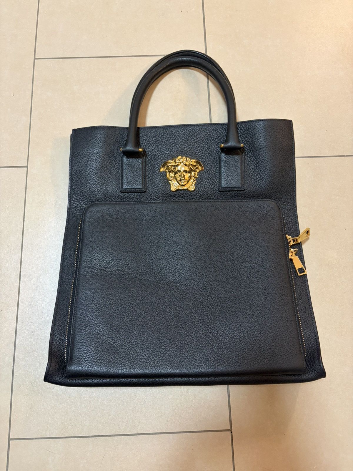 Versace Versace Shoulder Bag Size ONE SIZE - 1 Thumbnail