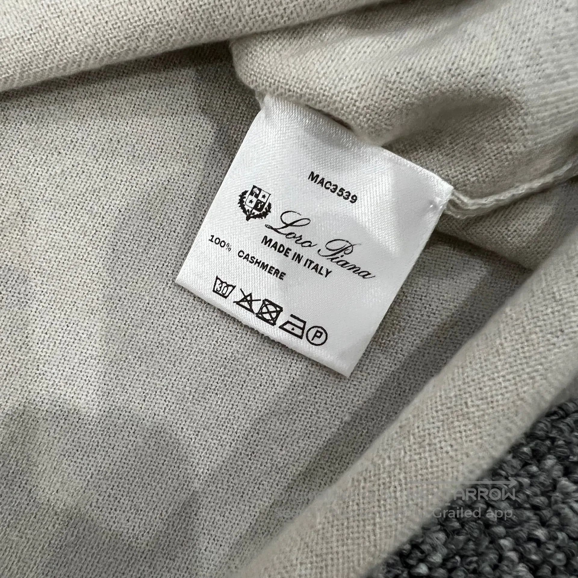 Loro Piana LORO PIANA Cashmere knit top| Size US M / EU 48-50 / 2 - 5 Thumbnail