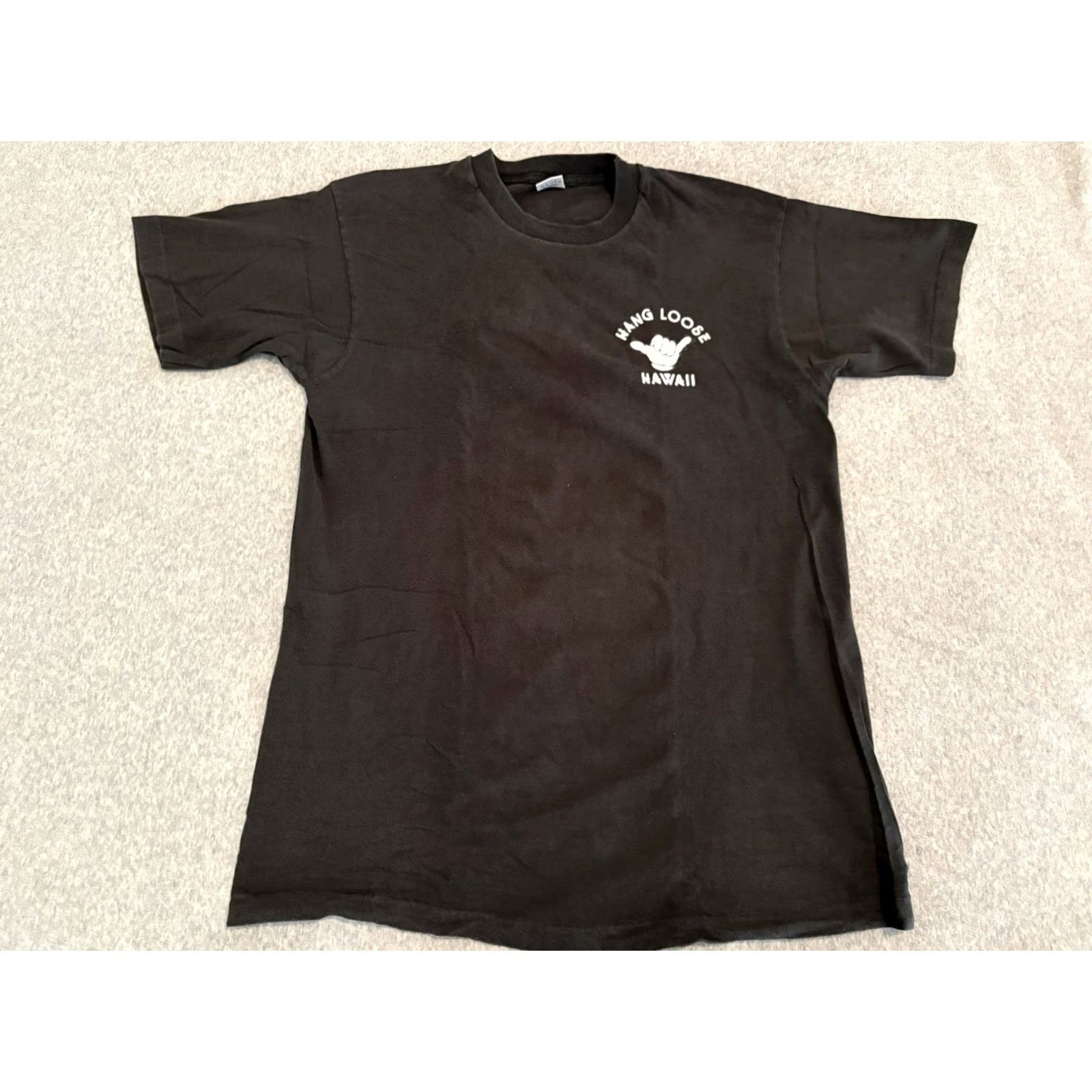 Fruit Of The Loom VINTAGE Hang Loose Hawaii Black Shirt L Mens Crew Neck Short Sleeve 100% Cotton Fruit of the Loom T-Shirt USA Made 1984 Size US L / EU 52-54 / 3 - 3 Thumbnail