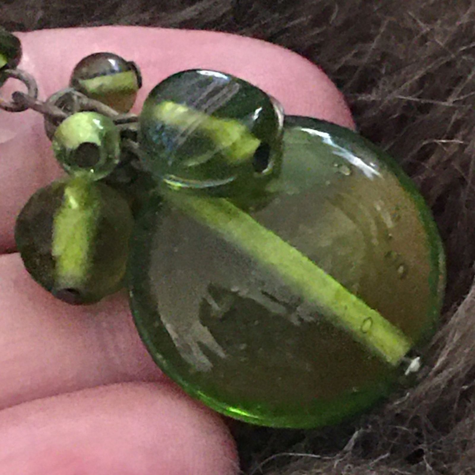 Vintage Vintage green glass drop fish hook earrings Size ONE SIZE - 3 Thumbnail