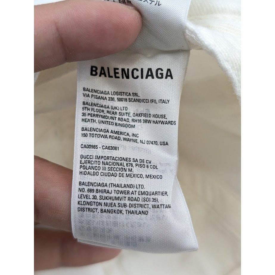 Balenciaga o1rshd1 Q:2 / Size: S / Hat / Cap in White Size ONE SIZE - 21 Thumbnail