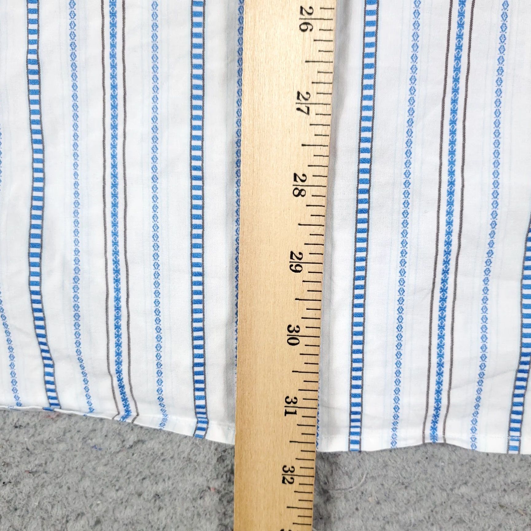 Tommy Hilfiger Tommy Hilfiger Button-Up Shirt Mens Large Blue Striped Casual Long Sleeve Classic Size US L / EU 52-54 / 3 - 5 Thumbnail