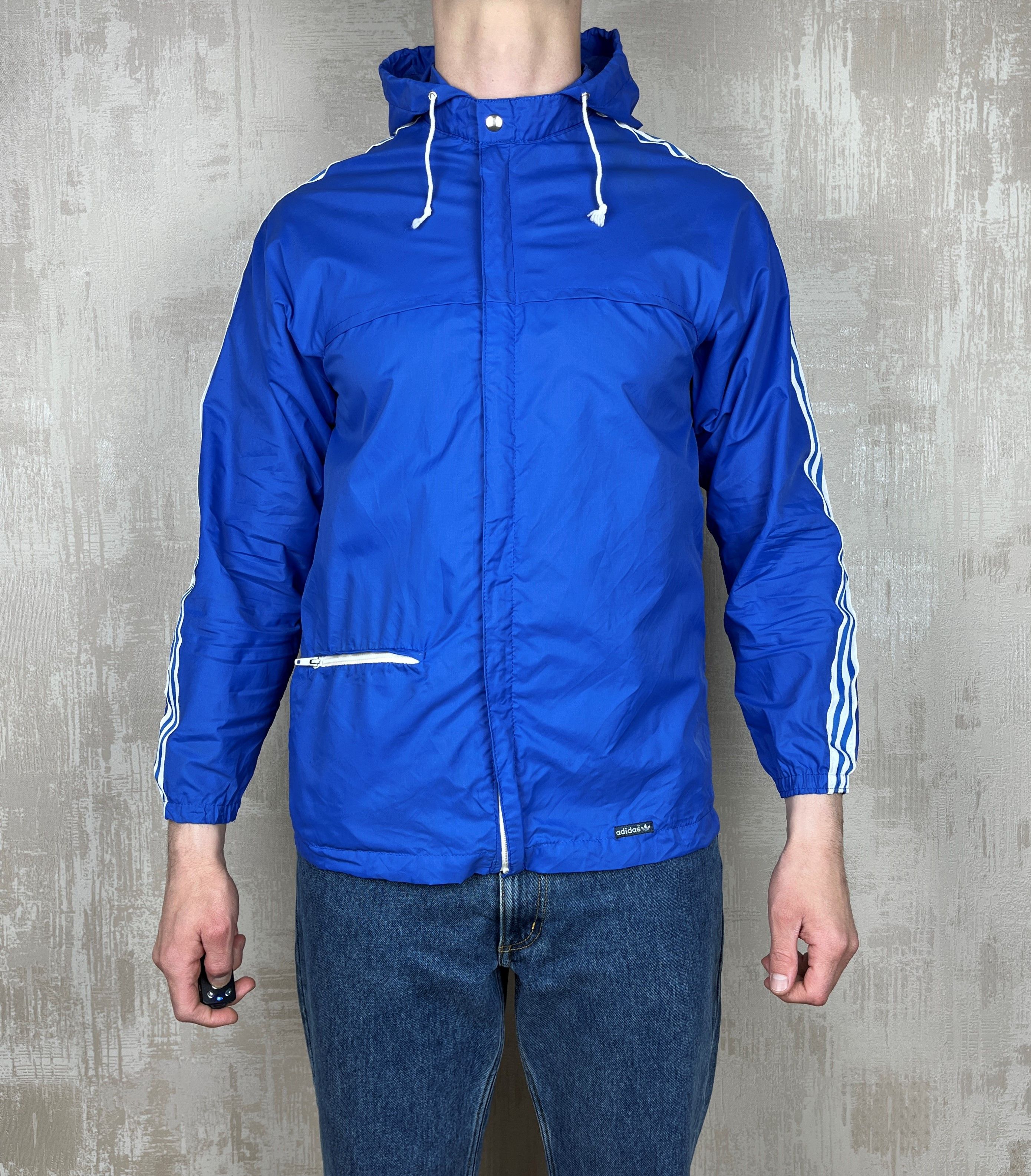 Adidas 70's 80's Adidas Vintage Nylon Windbreaker Hooded Jacket Size US S / EU 44-46 / 1 - 3 Thumbnail