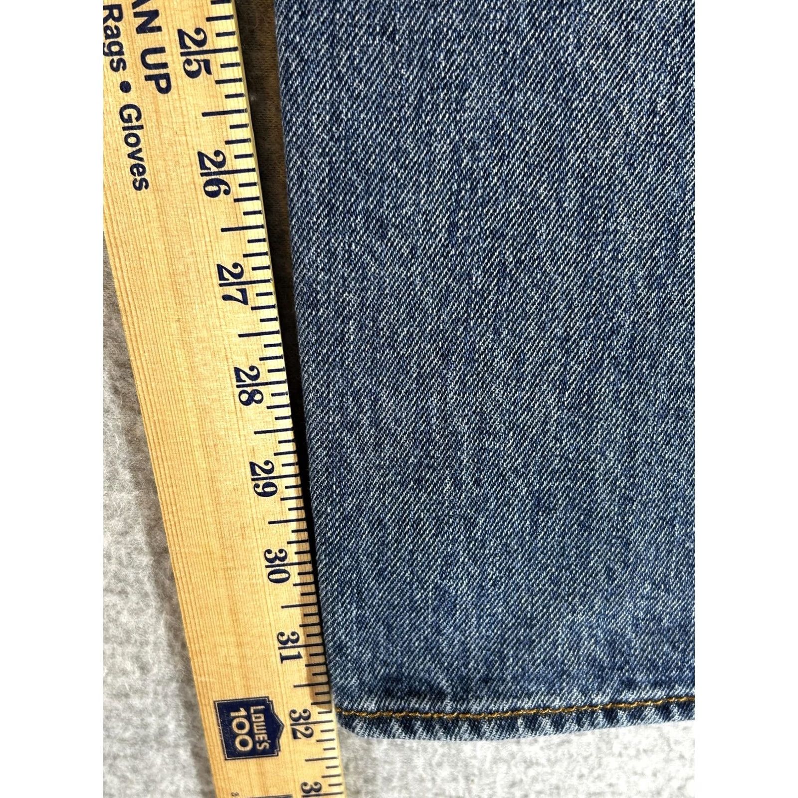 Levi's Levi's 501 Jeans Men 38x32 Straight Button Fly Medium Blue Denim Cotton Regular Fit Straight Leg Mens Pants Size US 38 / EU 54 - 4 Thumbnail