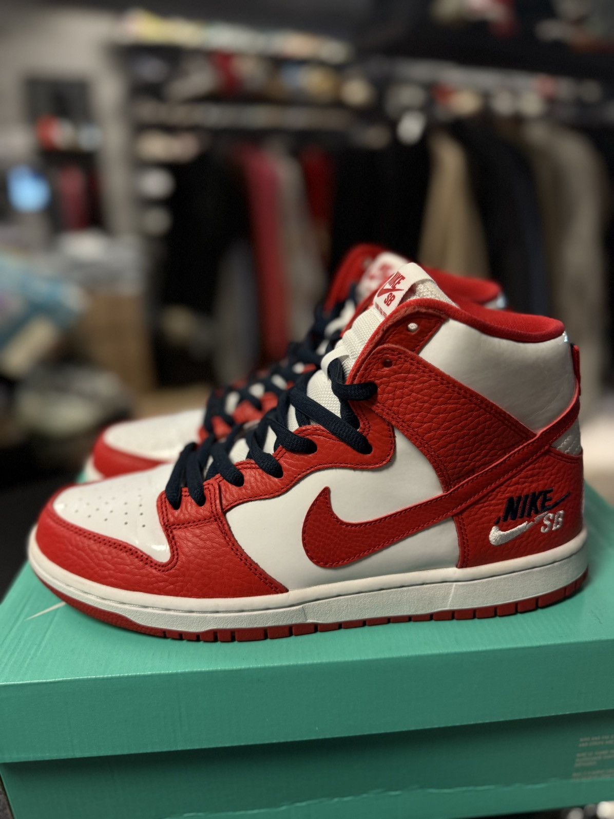Nike NIKE SB ZOOM DUNK HIGH PRO "FUTURE COURT" UNIVERSITY RED Size US 11 / EU 44 - 10 Thumbnail