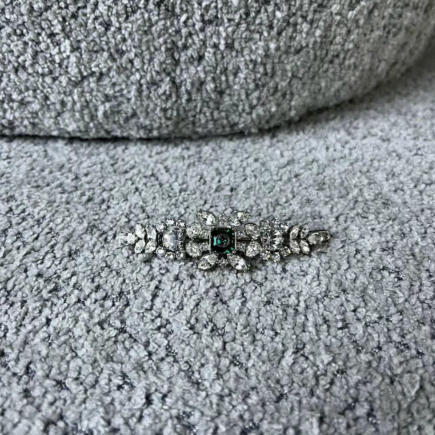 Gucci Gucci Clear Silver Hoodie Men Size US M / EU 48-50 / 2 - 1 Thumbnail